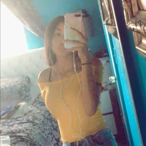 Meet your Posher, Leslie